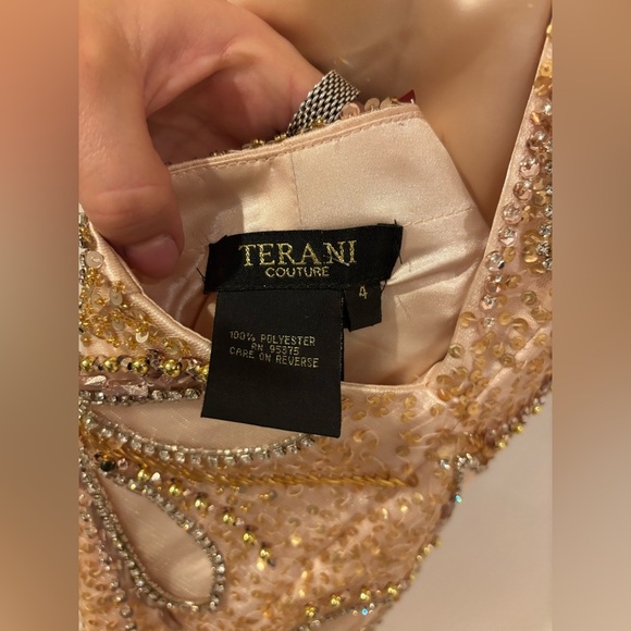 Terani Couture Gold and White Feathered Dress sz 4​ - Picture 8 of 9